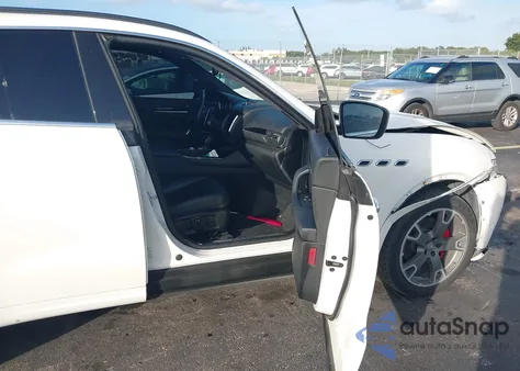 2017 Maserati Levante from USA, damaged, VIN ZN661XUS1HX220275